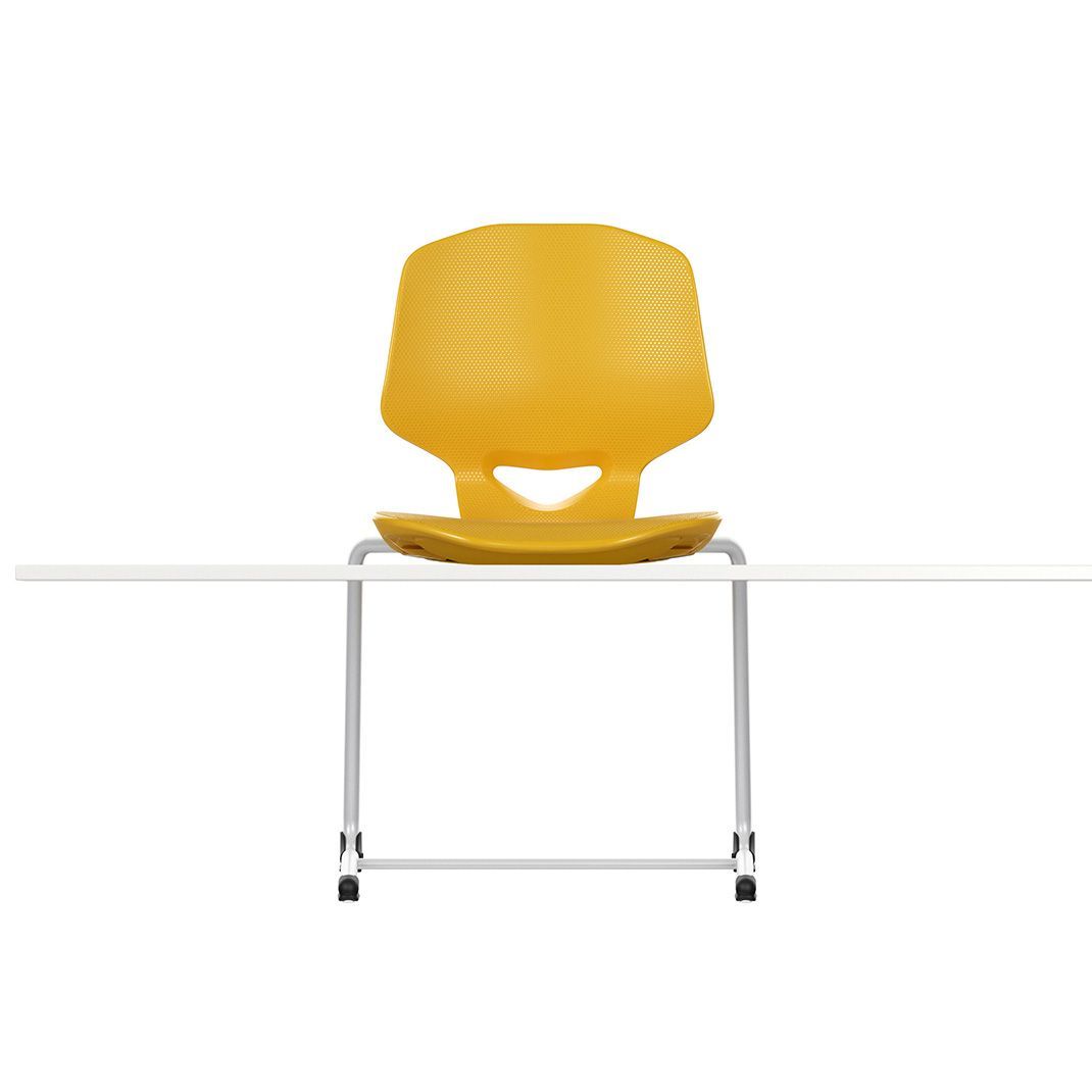 A JUMPER Air Active chair by VS was mounted on a tabletop using the piggyback function