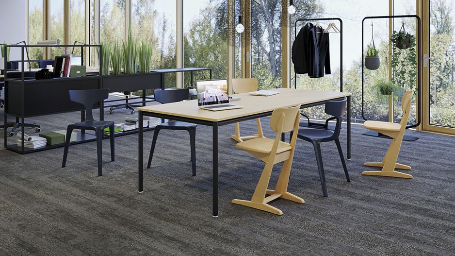 Work table with stackable Stakkis and the classic wooden skid chair by VS