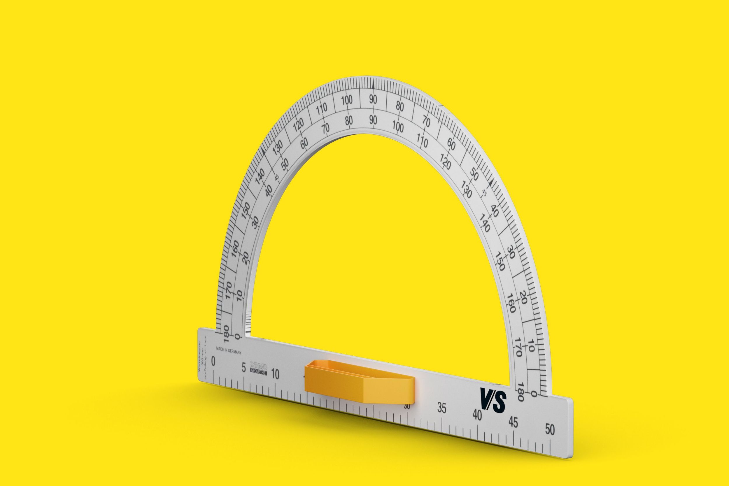 Tafelzubehör von VS: Ein Winkelmesser