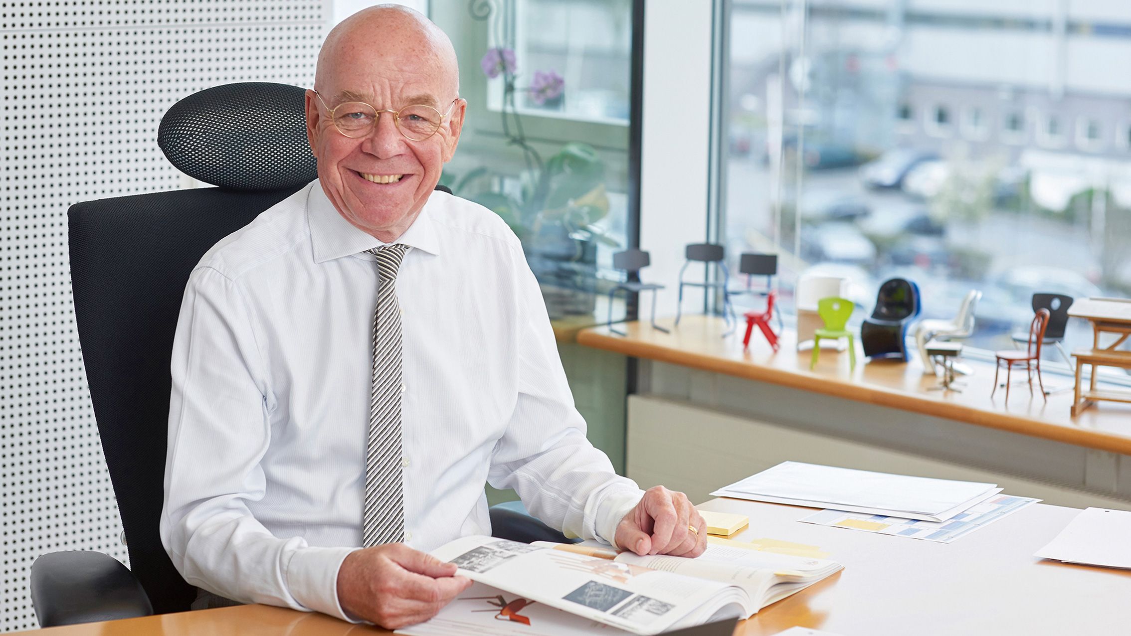 Portrait of Dr Thomas Müller, former Managing Director of VS Vereinigte Spezialmöbelfabriken