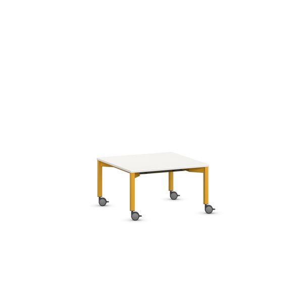 Cross-Q - Tisch aus Quadratrohr