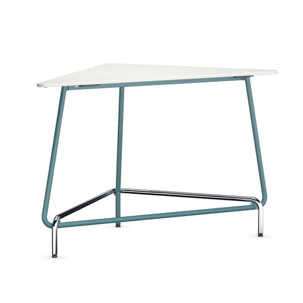 TriUnion - Triangular table,<br>welded three-legged steel frame