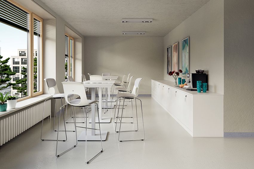 A break room with high tables and the tall wire frame chairs NF-Wire Plus by VS